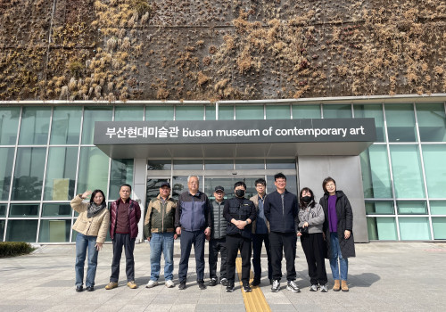 백남준 회고전, '아자아자'와의 만남